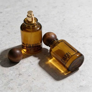 Flacons de parfum de luxe en ambre, 30 ml, 50 ml, 100 ml, flacons de parfum vides avec vaporisateur et logo en estampe à chaud - Product Image 1