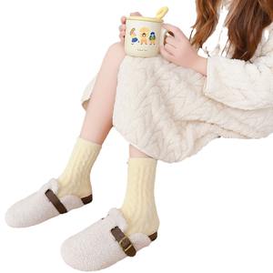 Mujeres Otoño Invierno peludo visón terciopelo calcetines espesar Twist tejido cálido dormir piso calcetín esponjoso - Product Image 2