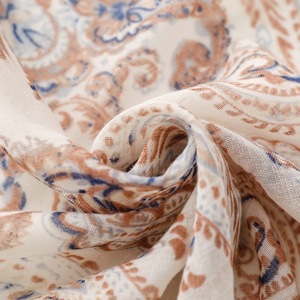 Écharpe légère de style <span class=keywords><strong>ethnique</strong></span>, couleur <span class=keywords><strong>beige</strong></span>, imprimé motif cachemire, avec pompons, 180*90cm, grande écharpe longue en voile de coton à motif paisley - Product Image 4