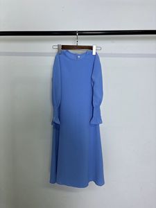 تخفيضات كبرى: طقم عباية وخمار دبي للفتيات (16 لونًا، موديل 2025) من قطعتين، بوليستر مسامي، للأطفال المسلمين في رمضان - Product Image 4