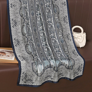 Whosale 2025 New phụ nữ cổ điển lụa cảm giác khăn choàng sang trọng tùy chỉnh Muslim <span class=keywords><strong>hijab</strong></span> mềm in dài của phụ nữ Paisley Khăn lụa - Product Image 5