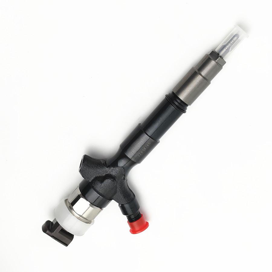 High Performance Diesel Injector 095000-8650 Common Rail Fuel Injector 23670-30370 for TOYOTA
