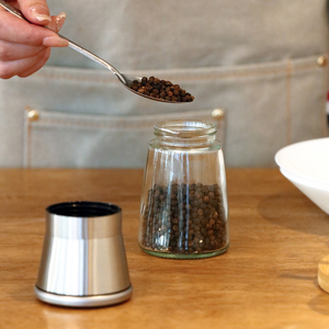 Rỗng <span class=keywords><strong>Jar</strong></span> Sang Trọng Mini Thủy Tinh Nhỏ Của Nhãn Hiệu Tay Gia Vị Muối Và Hạt Tiêu Thép Không Gỉ Kim Loại Gốm Máy Xay Nhà Máy Chai Bộ - Product Image 2