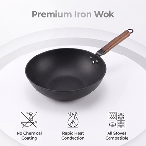 <span class=keywords><strong>Wok</strong></span> de Hierro Fundido de Alta Calidad con Mango de Madera, 30/32 cm, Equipo para Restaurantes y Hoteles, Sartén para Freír - Product Image 1