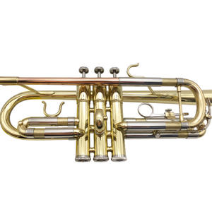 <span class=keywords><strong>Trompette</strong></span> C <span class=keywords><strong>soprano</strong></span> standard professionnelle en couleurs or et argent Instrument à vent en laiton pour débutants et professionnels - Product Image 2