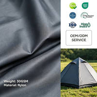 Tissu en nylon imperméable 3000MM 10D*10D 510T 30GSM à grille de 0,15 cm, enduit PU d'un côté et silicone de l'autre, pour abri de pluie
