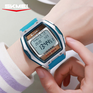 Montre numérique à énergie <span class=keywords><strong>solaire</strong></span> SKMEI 2750 pour hommes, grand cadran, résistante à l'eau 5ATM, montre de sport pour hommes, lumière EL, date de la semaine, horloge d'extérieur - Product Image 5