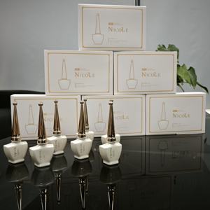 Glosgel Fashion <span class=keywords><strong>Vernis</strong></span> Gel UV/LED <span class=keywords><strong>de</strong></span> Haute Qualité 288 Couleurs Résine <span class=keywords><strong>Semi</strong></span>-Permanente pour Ongles Français Kit <span class=keywords><strong>de</strong></span> <span class=keywords><strong>Vernis</strong></span> Gel en Gros OEM/ODM - Product Image 3