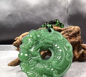 新款批发水晶彩色水晶幸运太极龙吊坠观音项链关公笑佛礼品风水 - Product Image 3