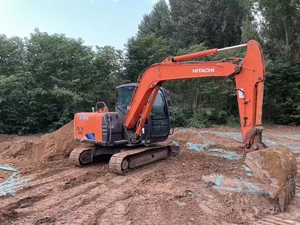 Excavatrice Hitachi ZX60 d'occasion de haute qualité, 6 tonnes, sur chenilles, importée du Japon, certifiée CE, avec accessoire de pincement et brise-roche - Product Image 3