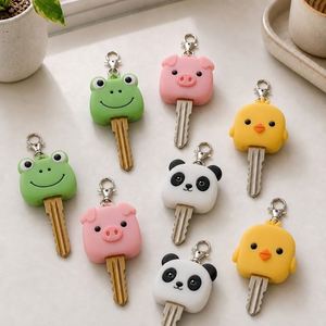 Housse de clé en silicone personnalisée avec dessin animé, protection universelle pour clés, porte-clés mignon en forme d'animal pour serrures de porte et de vélo - Product Image 2