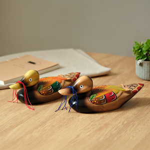 Figurines de canards en bois, 2 pièces, en pin, fabriquées à la main, style méditerranéen, décoration de chambre à coucher - Product Image 4