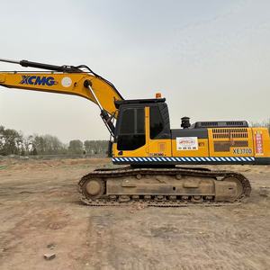 Se Vende Excavadora 370D 90% Nueva con Motor Isuzu, Hidráulica Kawasaki, Peso Operativo de 36.9 Toneladas - Product Image 1