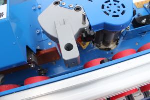 <span class=keywords><strong>Machine</strong></span> <span class=keywords><strong>de</strong></span> bordage automatique <span class=keywords><strong>de</strong></span> petite taille pour meubles en <span class=keywords><strong>bois</strong></span>, <span class=keywords><strong>machine</strong></span> <span class=keywords><strong>de</strong></span> scellement des bords en PVC MDF - Product Image 2