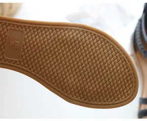 Nouveau Vintage perlé fermeture éclair eau diamant romain mode sandales été sandales pour femmes 2024 marron sandales femmes