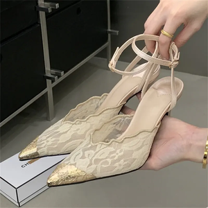 Escarpins élégants noirs en dentelle à talons fins et bout <span class=keywords><strong>pointu</strong></span> avec bride cheville et embout métallique pour femme, collection Printemps-Été, en EVA, pour fêtes et mariages - Product Image 4
