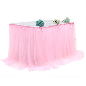 Jupe de table en tulle spandex rouge avec nœud en dentelle inspiré de la conception de méduse jetable pour les banquets d'anniversaire et les événements hôteliers - Product Image 5