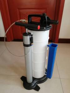 <span class=keywords><strong>Extracteur</strong></span> de liquide <span class=keywords><strong>d</strong></span>'huile pour voiture Pompe à <span class=keywords><strong>air</strong></span> automatique Seringue de remplissage Bouteille de transfert de carburant Réservoir de voiture Pompe de transfert de carburant Seringue de pompage <span class=keywords><strong>d</strong></span>'huile - Product Image 4
