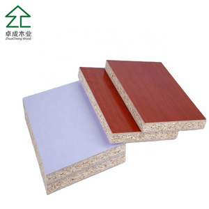 <span class=keywords><strong>Tablero</strong></span> LSB Personalizado de Núcleo Natural Libre de Formaldehído, Clasificación F4, <span class=keywords><strong>Tablero</strong></span> de Virutas de 7 Capas, Lámina de Madera <span class=keywords><strong>OSB</strong></span> Ligera para Uso en Cocina - Product Image 4