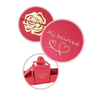 Caja de Joyería de Alta Gama con Diseño Floral de Rosas Impresas en Plástico, Personalizable, para Regalo Sorpresa de San Valentín - Product Image 6