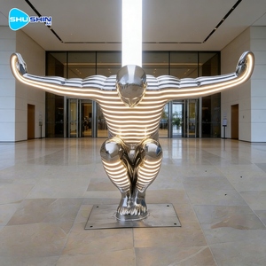 Polierte Edelstahl-Abstrakte Kunstskulptur Tauchender Mann Hockendes Seitenmodell Maßgefertigt für Außen-Schwimmbäder Modern Luxuriös - Product Image 1