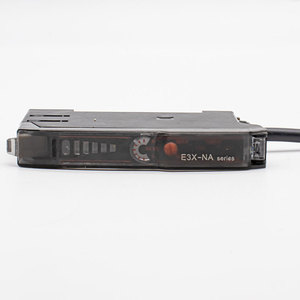 E3X-NA41 PNP de alta velocidade E3X-NA11 Fibra Óptica <span class=keywords><strong>Sensor</strong></span> Amplificador Inteligente Reflexão Difusa de Longa Distância <span class=keywords><strong>Sensor</strong></span> Óptico - Product Image 2
