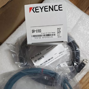 Escáner de Códigos Keyence SR-X100 Listo para Enviar - Product Image 4