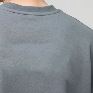 Camiseta Corta Informal de Cuello Redondo 100% Algodón para Hombre, Fabricada Profesionalmente, con Puños Crudos y Corte Cuadrado - Product Image 2