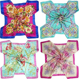 Bandana à double imprimé personnalisé en coton et polyester, bandana multifonctionnel - Product Image 1