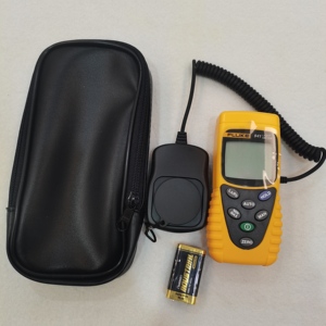 941 Luxmètre portable pour la mesure précise de l'éclairement en lumen ou en foot-candle, destiné aux instruments de mesure et d'analyse - Product Image 5