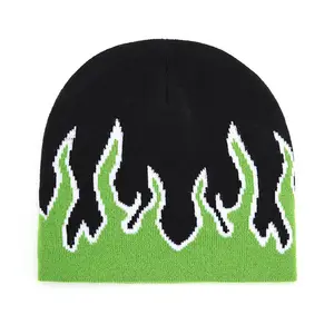 Toptan kafatası kayak akrilik örme şapka Hip Hop kelepçeli alev tüm baskı tasarım Unisex kış jakarlı bere özel Logo