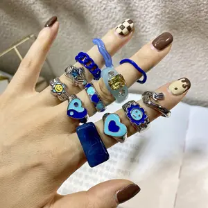 Gaby Nieuwe Ontwerp Verzilverd Vinger Ring Set Rijn Blauwe Ring Geometrische Vorm Hart Smiley Gezicht Legering Index Ring Set groothandel