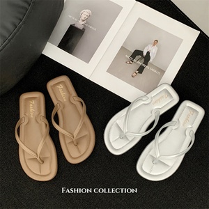 Tongs de style rétro pour femmes avec des sandales de plage antidérapantes simples, adaptées aux sorties de loisirs estivales en bord de mer - Product Image 5