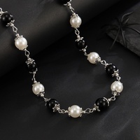 Charmes petite fleur imité perle CCB colliers de perles pour hommes à la mode mâle clavicule chaînes accessoires sur le cou bijoux de mode