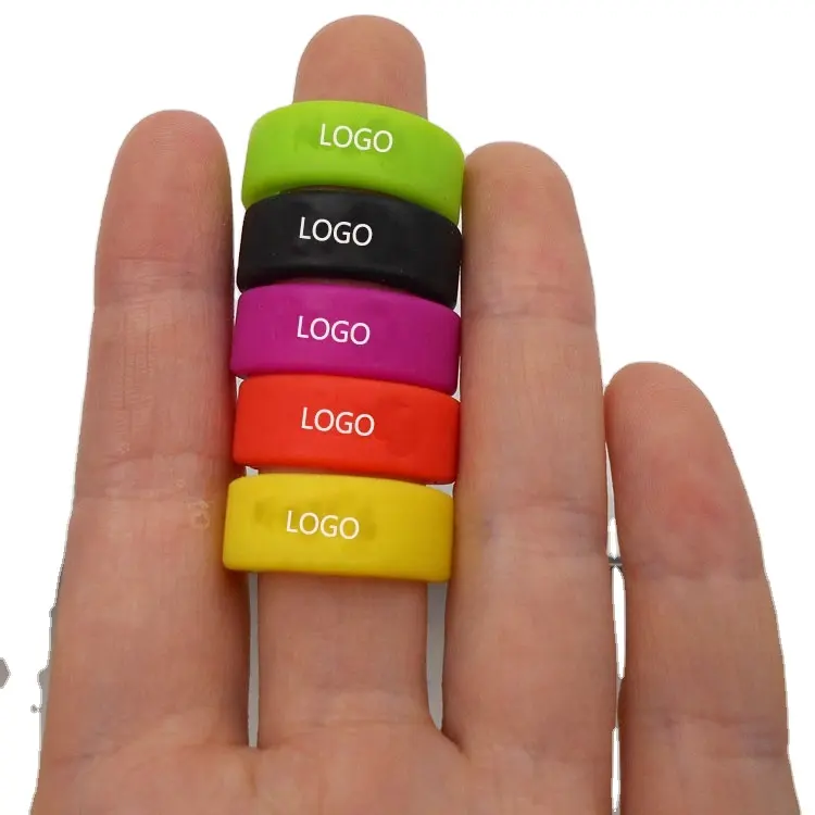 Oem Odm Flexibele Siliconen Ringen Anniversary Gift Milieuvriendelijk Siliconen Vinger Ring Voor Kinderen Volwassenen