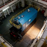 Copeaux de bois, sciure, coques de noix de coco, balle de riz, chaudière à vapeur à tube d'eau, machine à granulés de biomasse, chaudière à vapeur industrielle à eau chaude