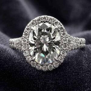 Elegante Anillo de Diamantes de Moissanita en Plata de Ley 925 para Aniversario de Bodas, Compromiso y Uso Diario - Product Image 4