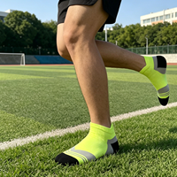 Chaussettes de sport pour hommes de haute qualité, personnalisées, respirantes, à séchage rapide, en tricot compressif, en spandex/nylon, pour la course à pied et les sports de plein air