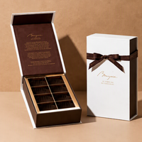 Boîte d'emballage magnétique écologique pour macarons au chocolat, boîte en carton personnalisée pour les aliments sucrés, boîte cadeau pour biscuits, boîtes à noix