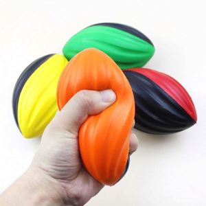 Suministro al por mayor de pelota de rugby promocional de espuma de PU, con forma de espiral, estilo americano, juguete antiestrés suave y colorido para niños, para exterior y entrenamiento. - Product Image 2