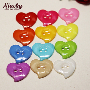 Classic Plastic Heart <strong>Buttons</strong> 2 Holes Colorful Love <strong>Button</strong> for Craft, Cartoon Plastic Decorative <strong>Buttons</strong>,14mm 22mm, 12 Colors - Product Image 4