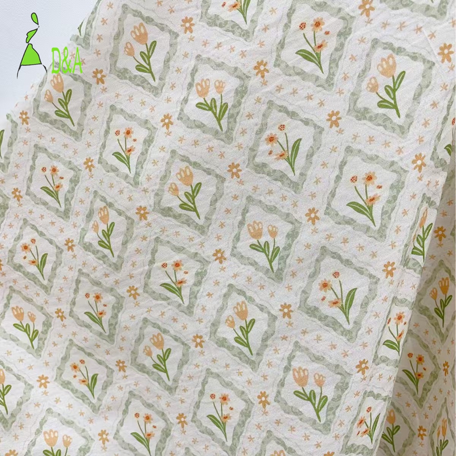 Soft Breathable 100gsm Viscose/Nylon Poplin Fabric Anti-Pill Wrinkle-Resistant Pastoral Floral Printed for Dresses Pajamas