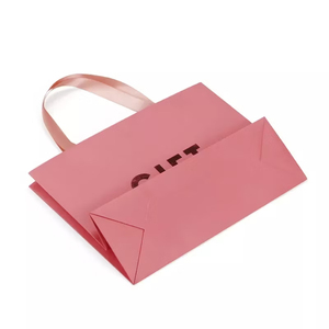 Sacs en <span class=keywords><strong>papier</strong></span> rose de luxe personnalisés pour bijoux et vêtements, impression de votre logo, vente en gros - Product Image 4