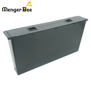 Nuevo Bebedero de Agua Rápido para Abejas de Plástico de 0.61 kg, Capacidad de 3.5/6.5 L, Negro, Menger Bee BF-9 para Colmenas, Equipo de Apicultura - Product Image 2