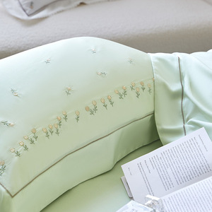 Light Luxury Floral <b>Bedding</b> <b>Set</b> Pure Cotton Reactive Dyeing Four Piece <b>Set</b> Breathable For All Seasons - Product Image 3