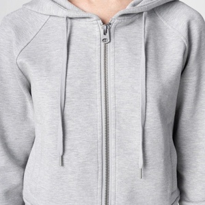 Ensemble de survêtement décontracté personnalisé avec logo OEM de haute qualité, sweat à capuche entièrement zippé et jupe longue - Product Image 2