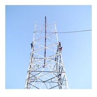 Tour autoportante tubulaire triangulaire en acier galvanisé de 60m de hauteur pour antenne de distribution d'énergie/radio/support de lumière