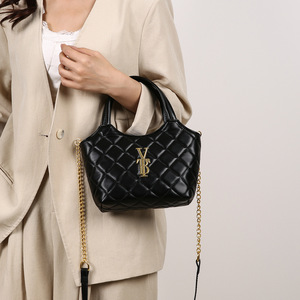 Bolso de mano tipo cesta mini con cadena y patrón de diamantes acolchado estilo 2026, con cremallera, tacto premium, para mujer, de hombro, cruzado y de mano - Product Image 2
