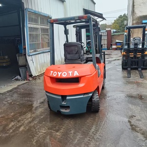 Origin Japanese Mini 3 Ton Internal Combustion <b>Forklift</b> Used Toyota <b>Forklift</b> Diesel 4500KG Weight Tested Certified 0-2000 Hours - Product Image 5