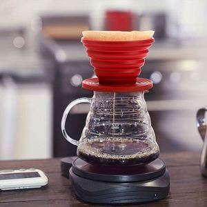ที่กรองกาแฟพกพาแบบพับได้ ใช้ซ้ำได้ ปลอดสาร BPA ผลิตจากซิลิโคน เกรดสำหรับอาหาร เหมาะสำหรับคนรักกาแฟที่ชอบพกพาไปได้ทุกที่ - Product Image 4